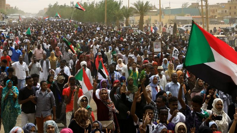 عرض دراسة «تريندز» حول احتجاجات شرق السودان وما بعد قرارات 25 أكتوبر.. الأسباب وحدود التفاعل والمآلات