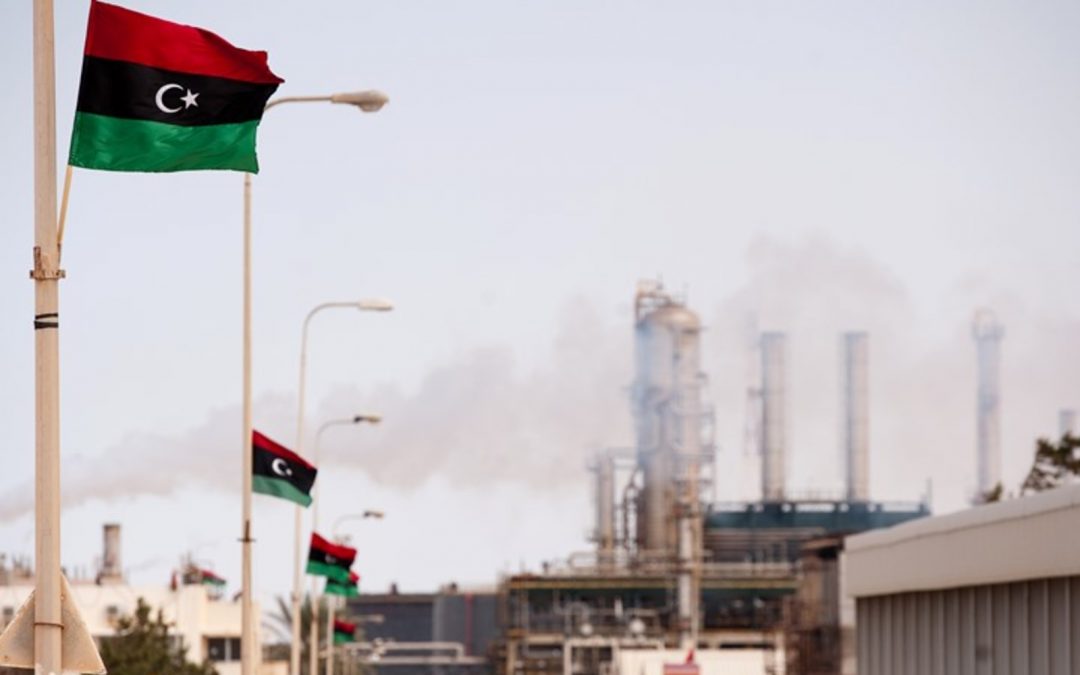 «بلد النفط» يعاني.. كيف تفاقمت الأزمة الاقتصادية في ليبيا؟