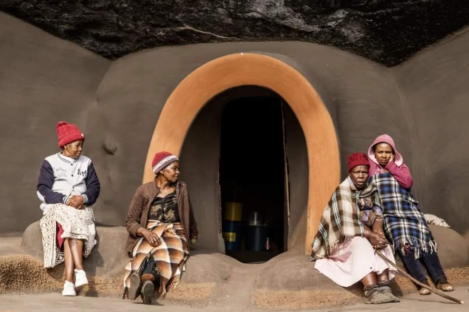 سكان الكهوف في ليسوتو